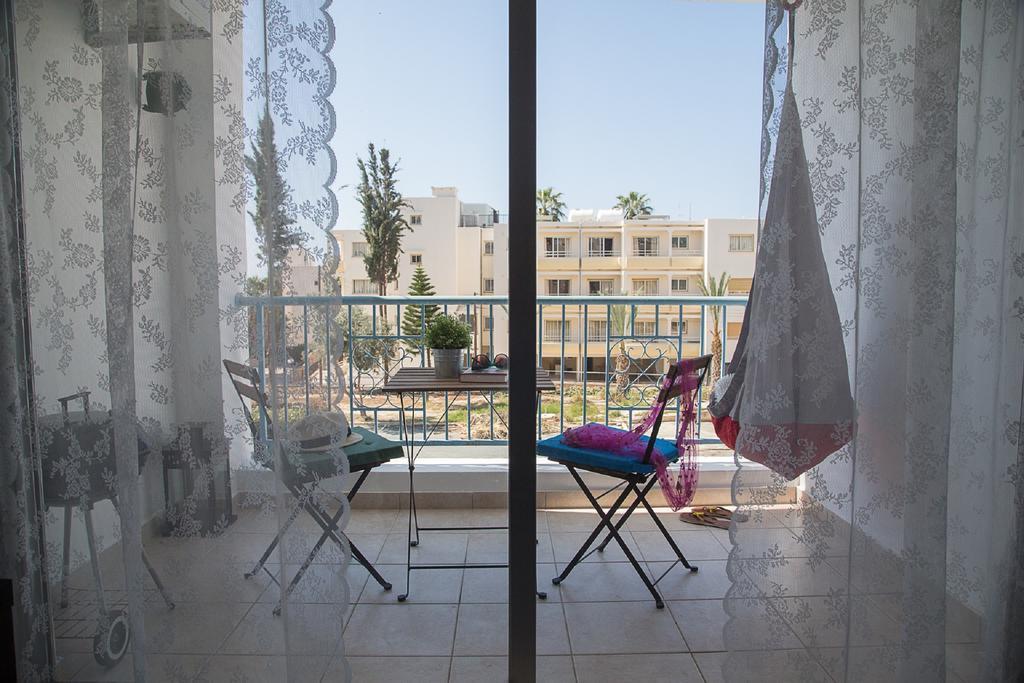 Paphos Love Hut Apartment Exterior photo
