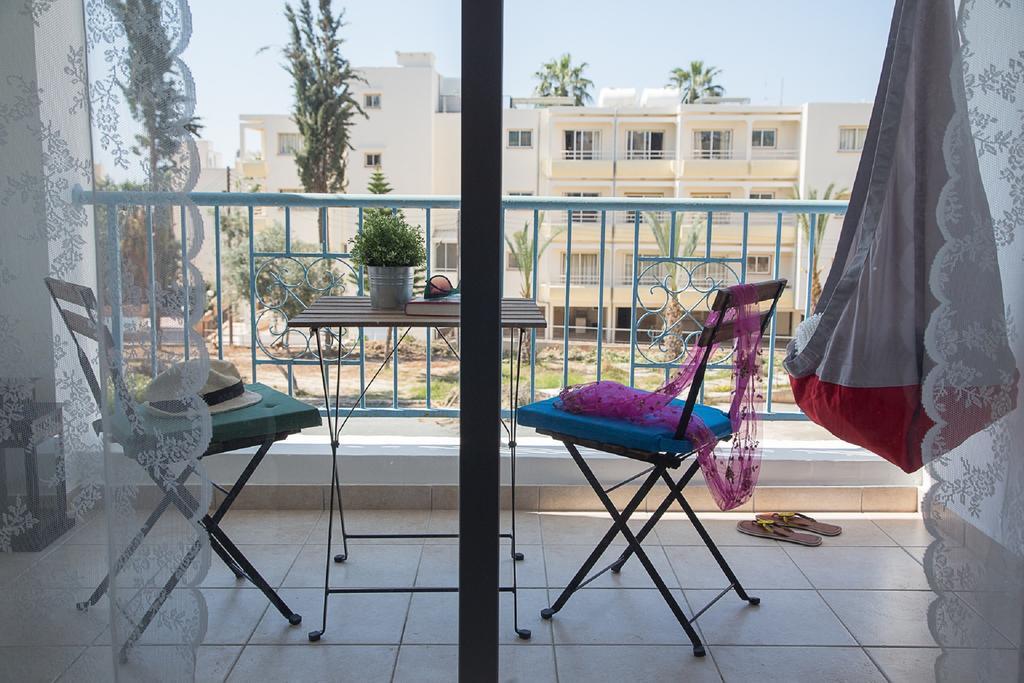 Paphos Love Hut Apartment Exterior photo